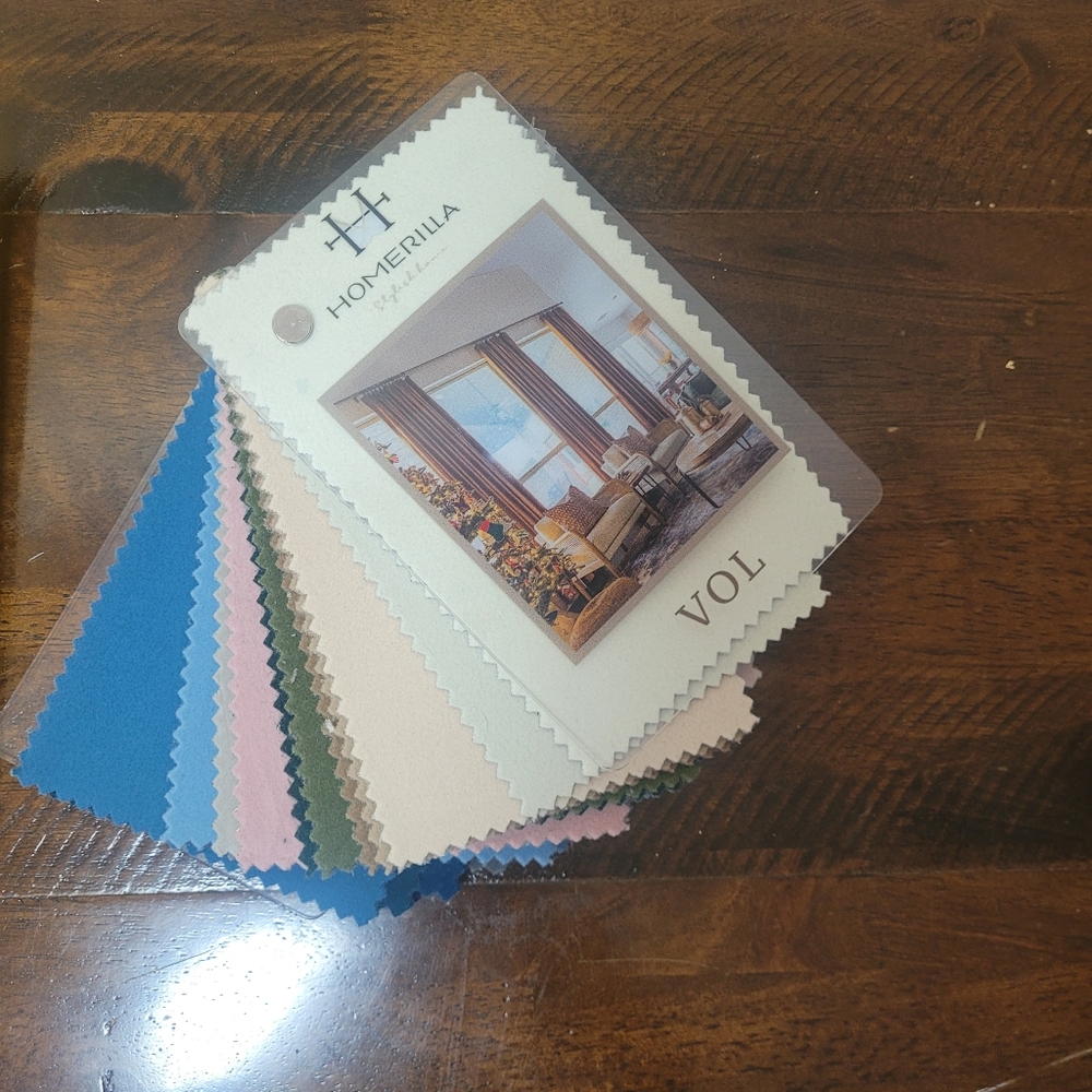 Homerilla VOL Swatch Set With Yellow Pouch